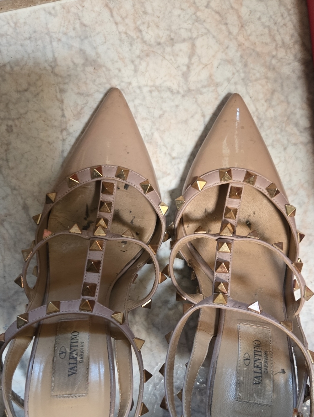Valentino Garavani Nude Pink Rockstud Pointed Toe Flats